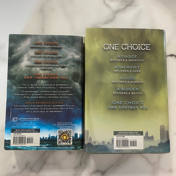 Divergent and Insurgent Book Set - Picture 3 of 5